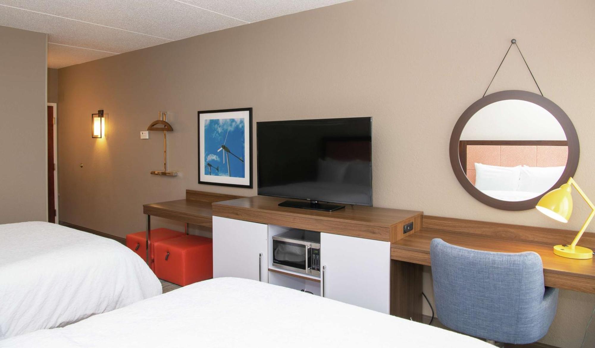 Hampton Erie-south Hotel 3*