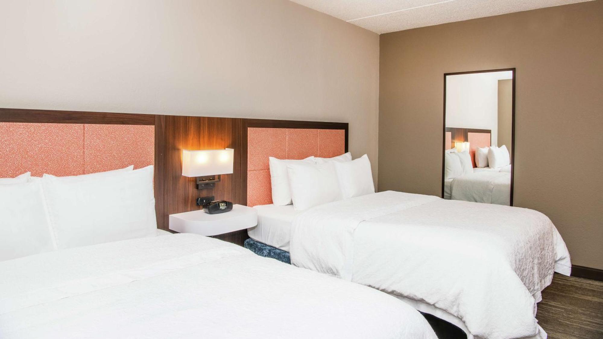 Hampton Erie-south 3*