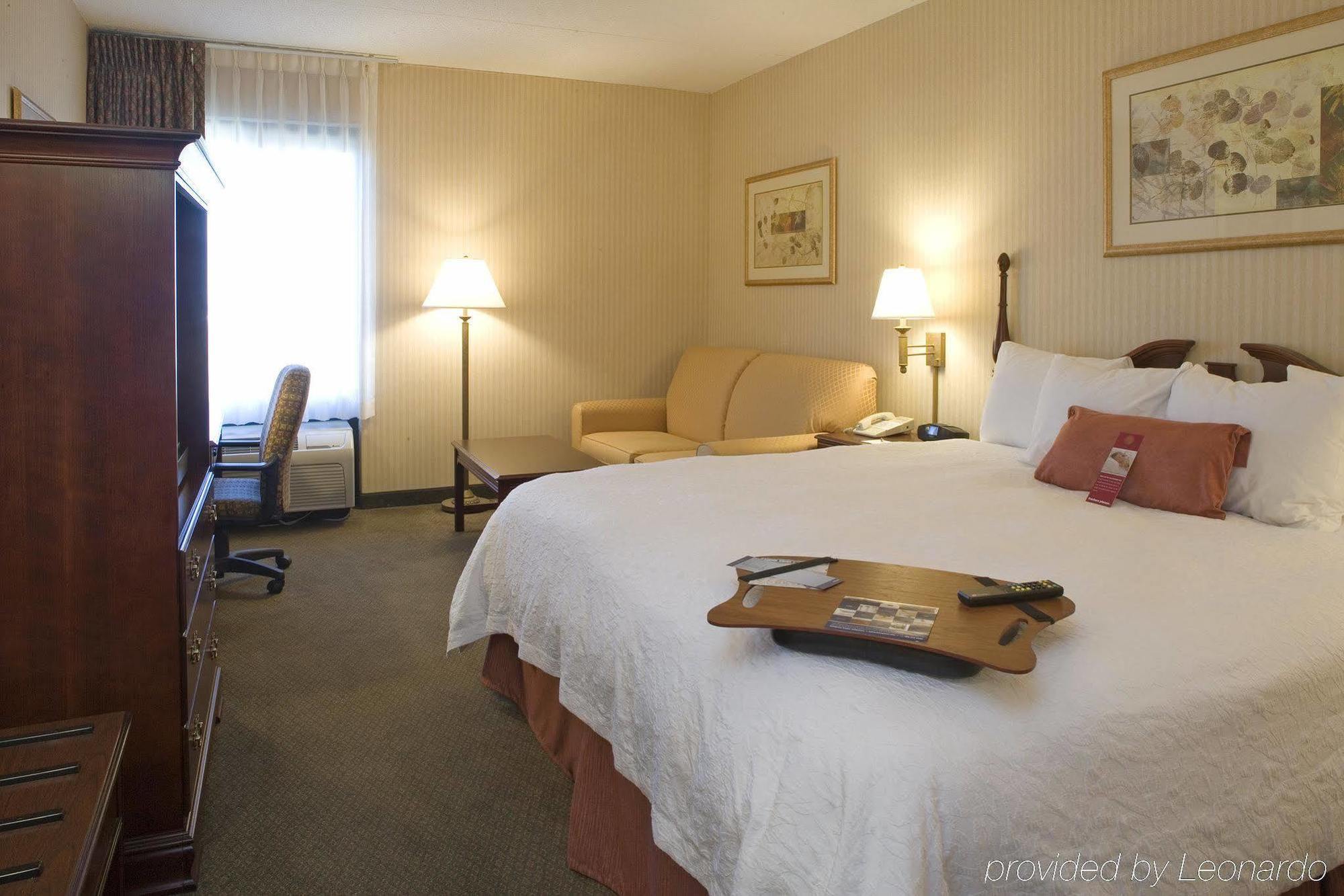Hampton Erie-south Hotel 3*